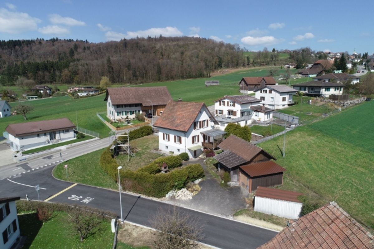 EFH mit guter Substanz - Ausbau ganz nach Ihrem Geschmack - 0