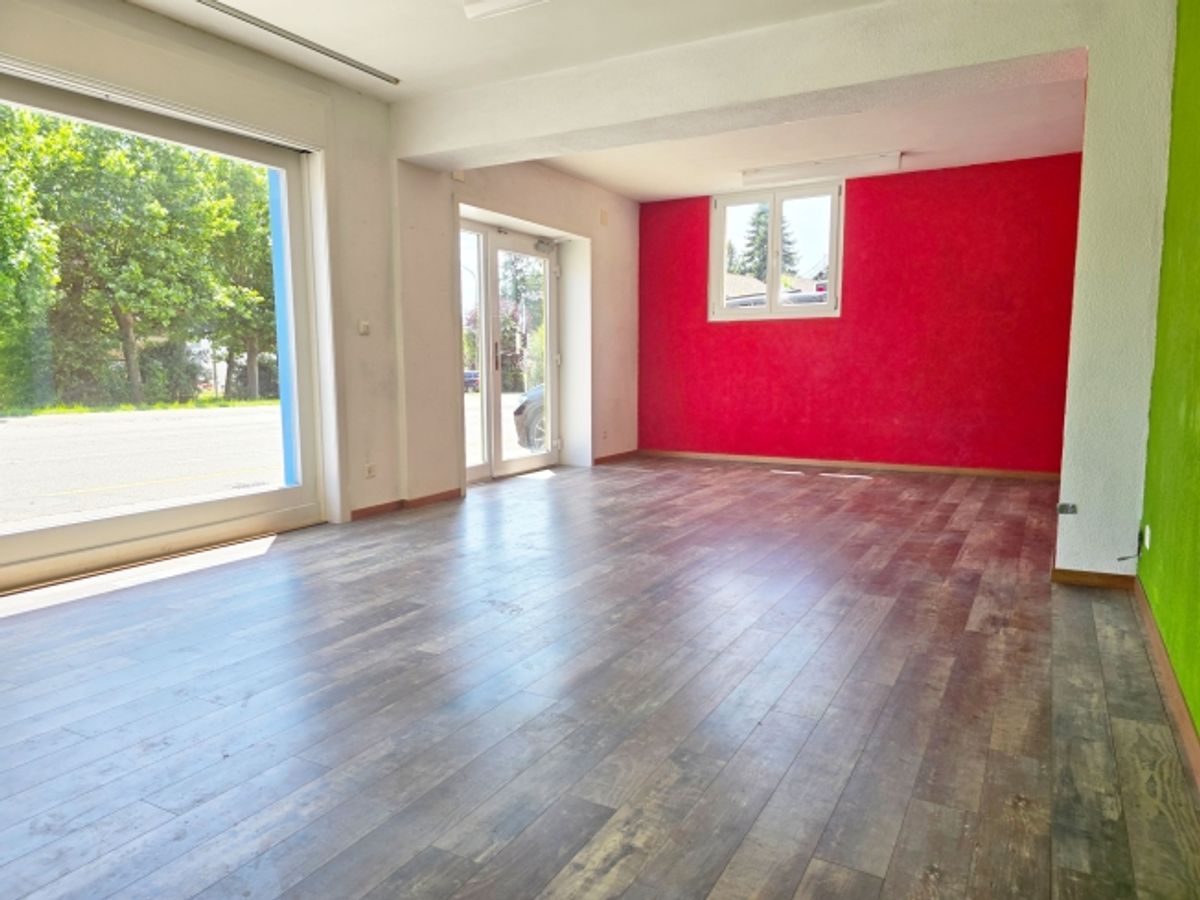 Renovationsbedürftiges Wohn- und Geschäftshaus an bester Passantenlage - 1