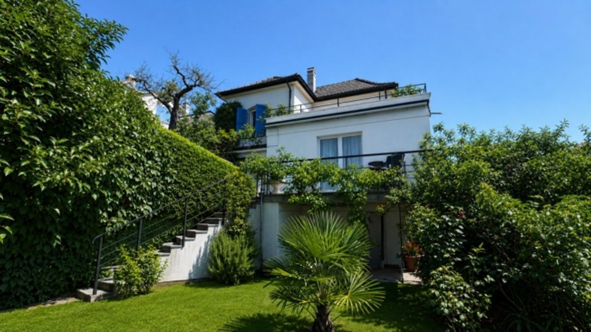 Wunderschöne freistehende Villa mit Panoramablick, 200 m vom See entfernt - 2