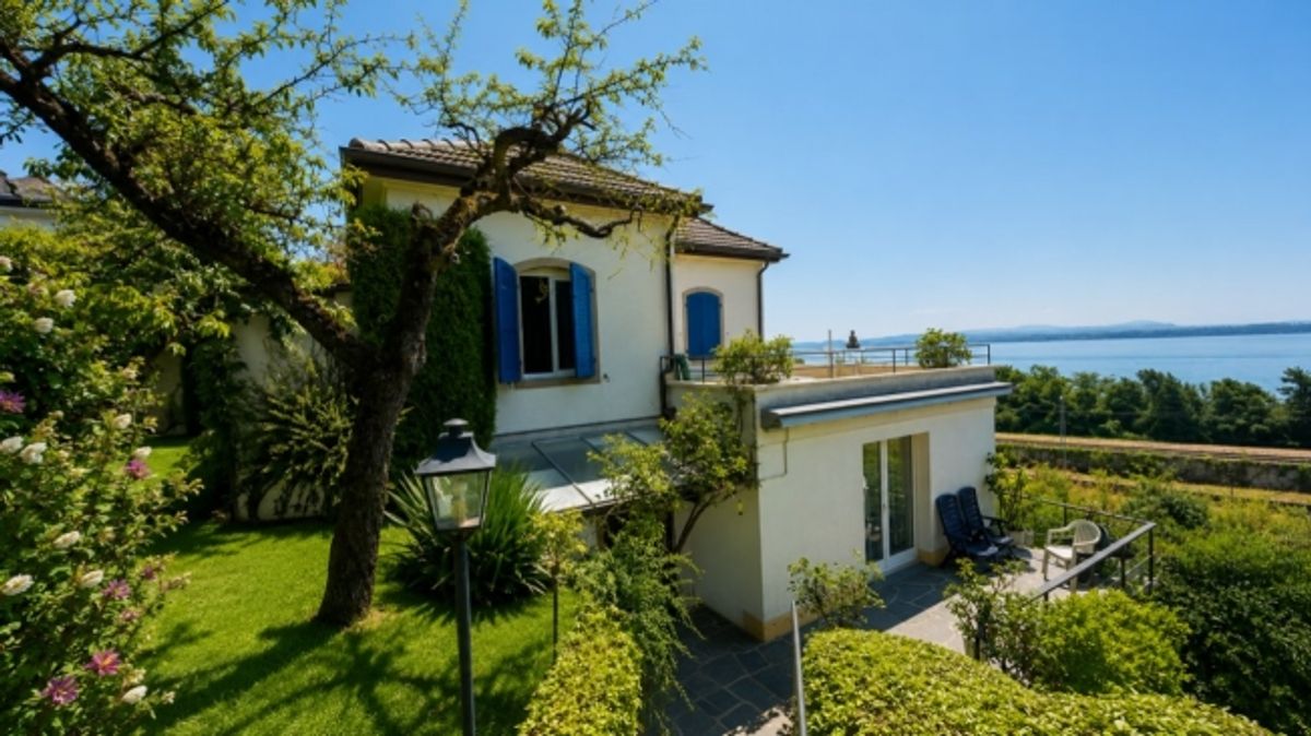 Wunderschöne freistehende Villa mit Panoramablick, 200 m vom See entfernt - 3