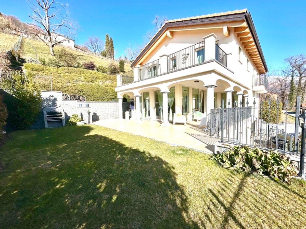 Affascinante villa in vendita a Capriasca - 1