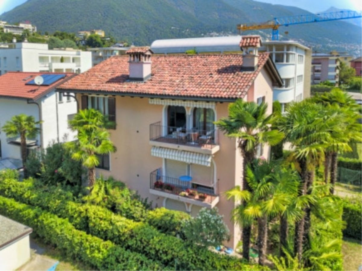 ASCONA,
Zu vermieten elegante 3½ Zimmerwohnung mit Cheminee und Charme - 0