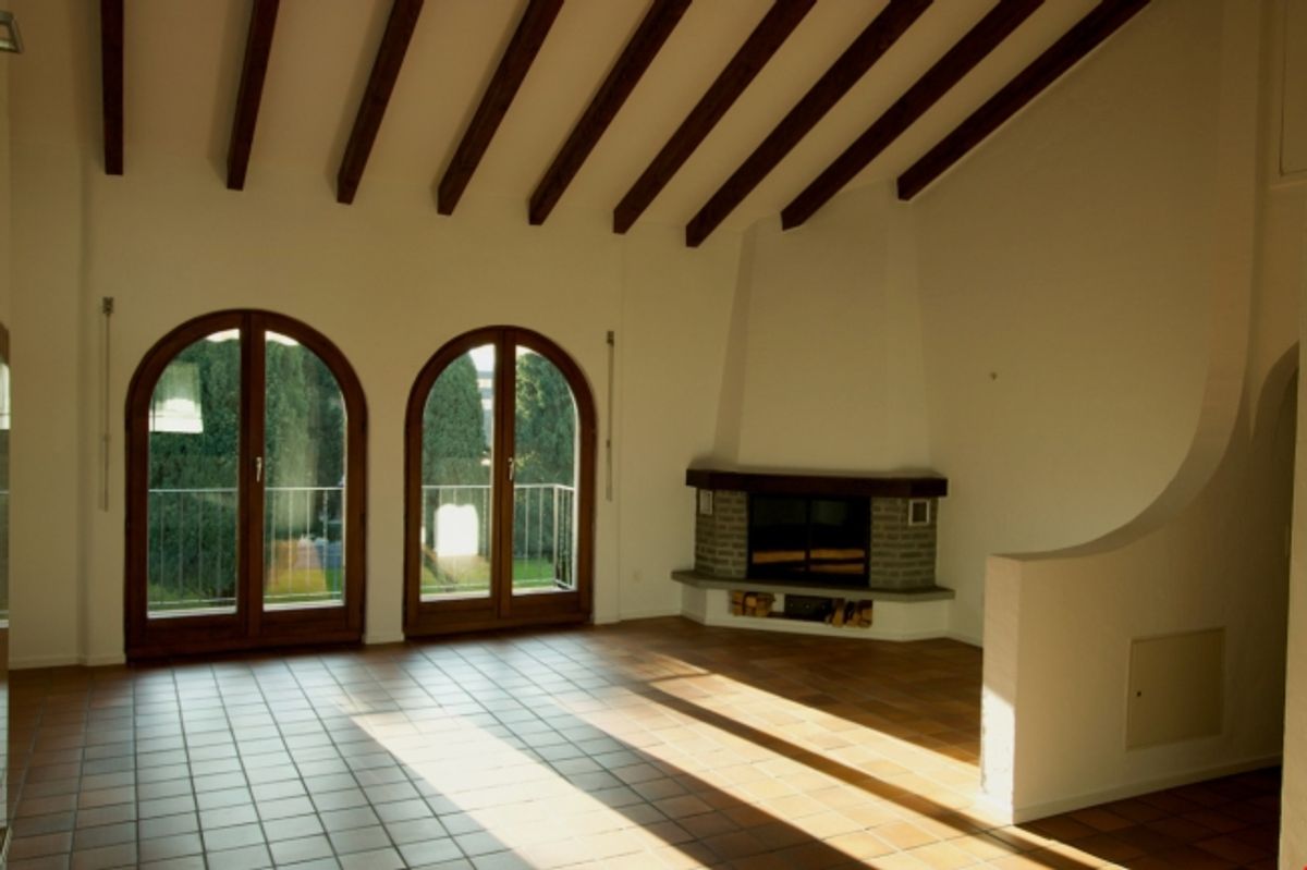 ASCONA,
Zu vermieten elegante 3½ Zimmerwohnung mit Cheminee und Charme - 2