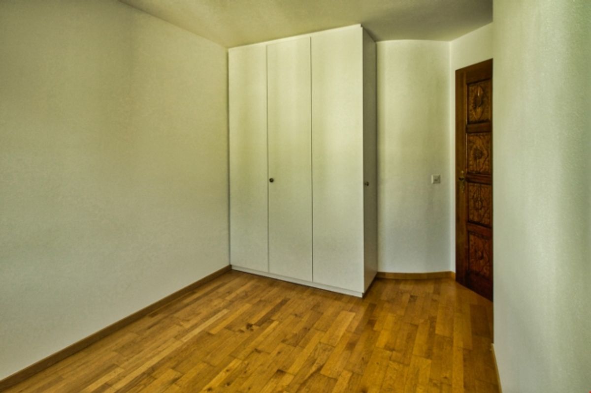 ASCONA,
Zu vermieten elegante 3½ Zimmerwohnung mit Cheminee und Charme - 5