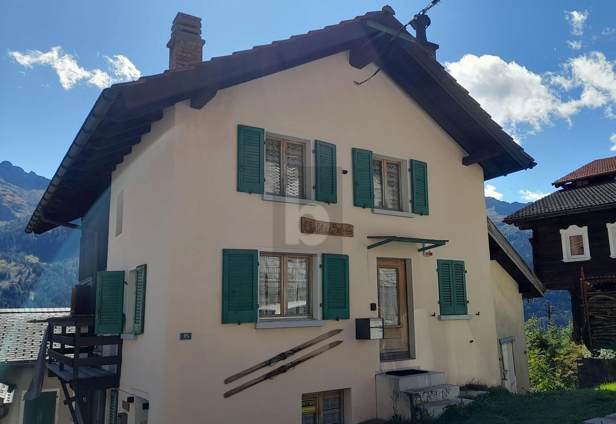 SPAZIOSA E SOLEGGIATA IN POSIZIONE TRANQUILLA - 0