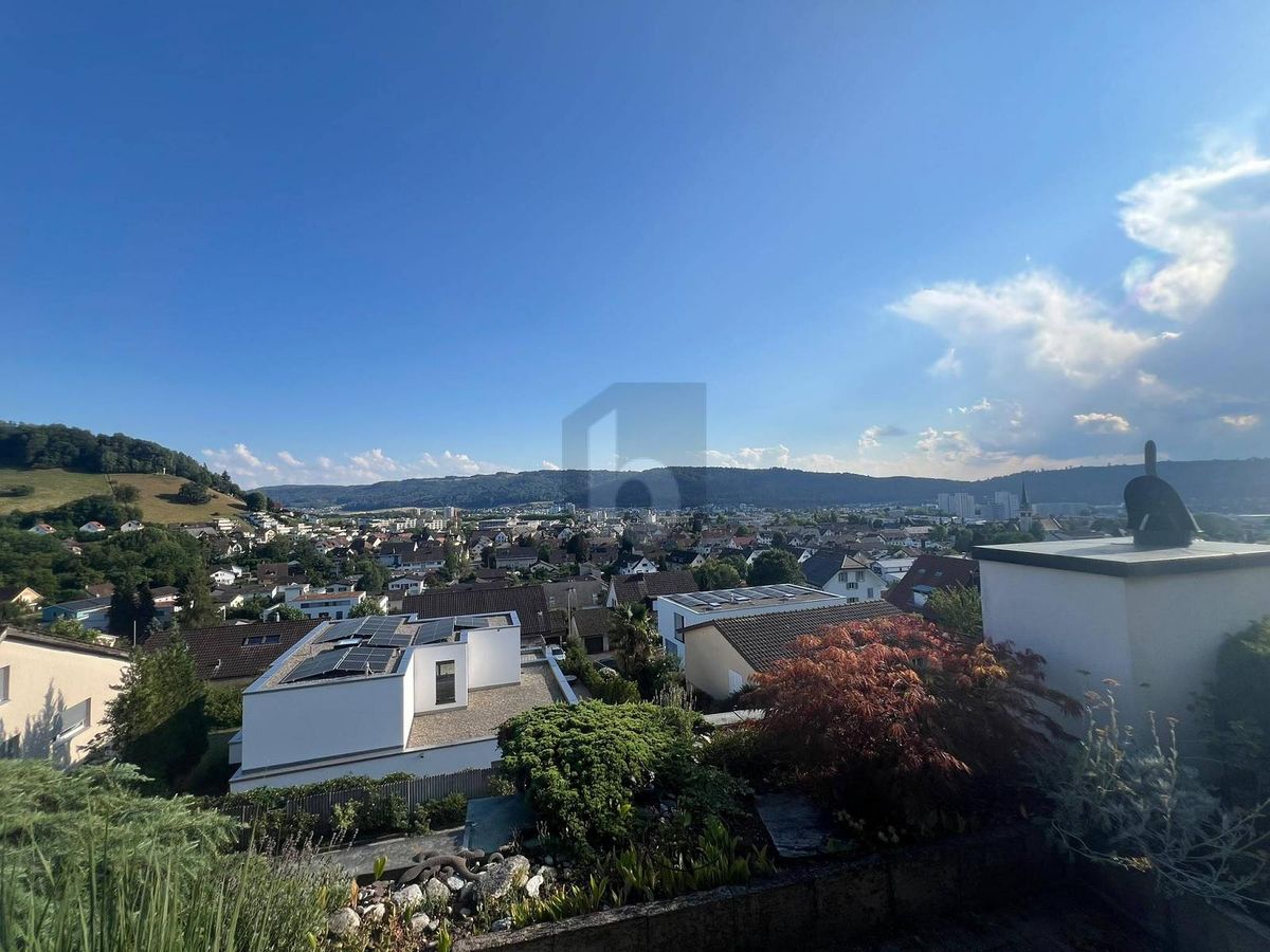 TOP RENOVIERT UND RUHIG MIT AUSSICHT - 0