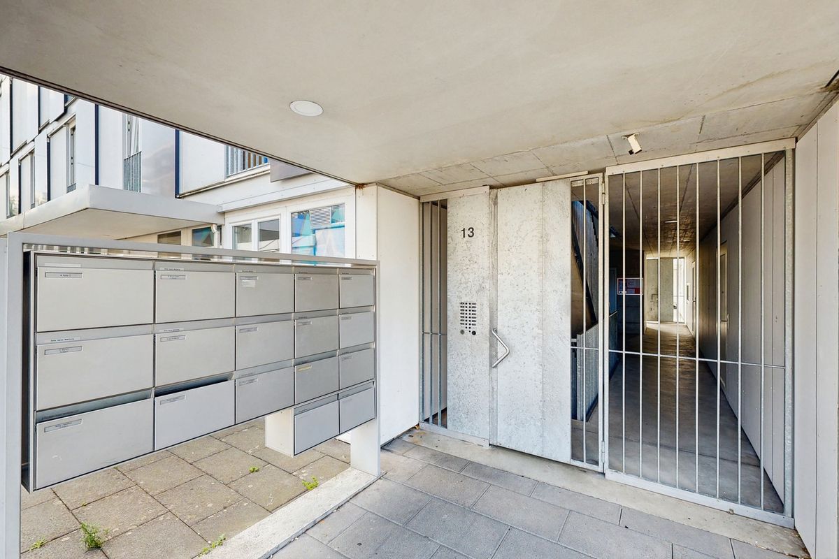 Moderne 2.5-Zimmer-Wohnung in Zürich-Schwamendingen zu vermieten! - 1