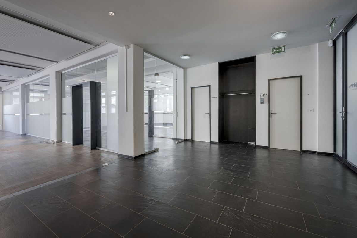 Repräsentative Büro- & Ausstellungsfläche mit unschlagbaren Vorzügen - 3