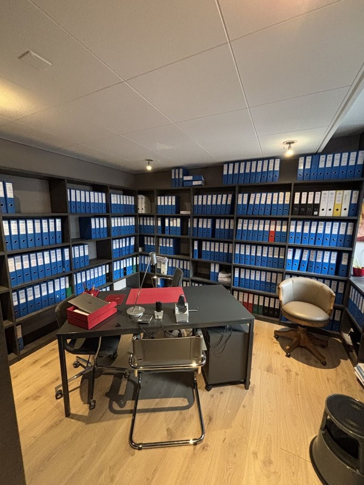 À saisir ! Superbe surface bureau proche de toutes commodités à Nyon ! - 5