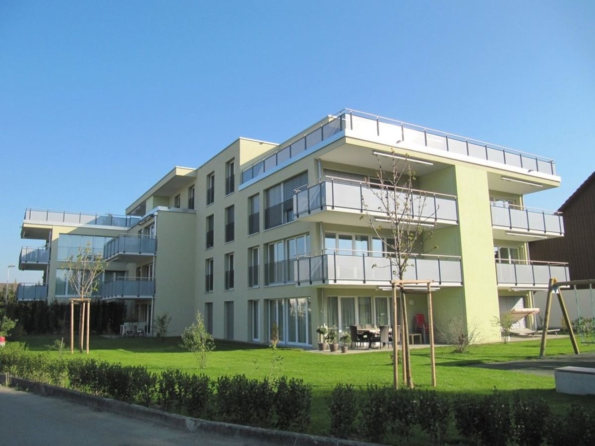Tiefgaragenplätze in Kleindöttingen zu vermieten - 1