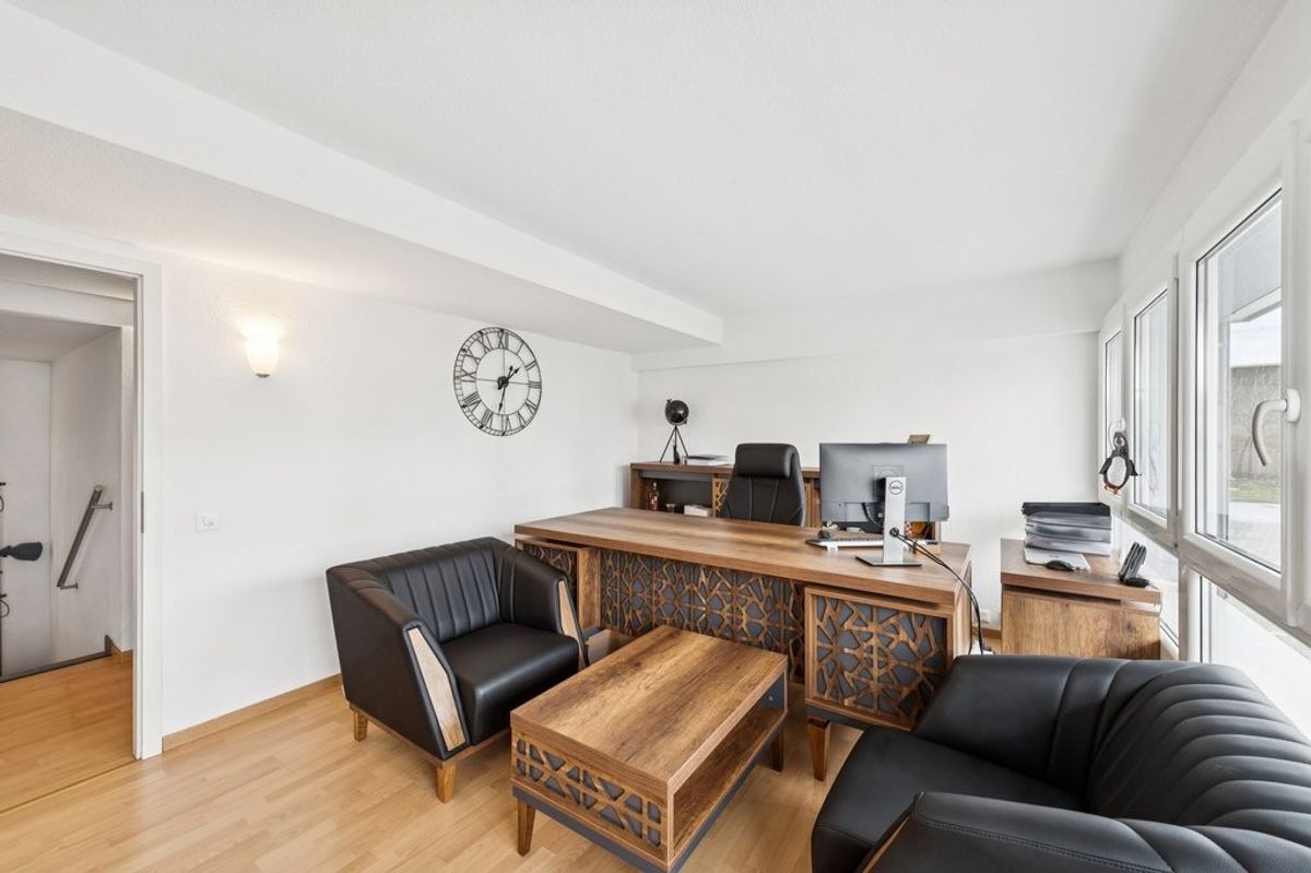 Magnifiques bureaux idéalement situé à Ecublens ! - 4