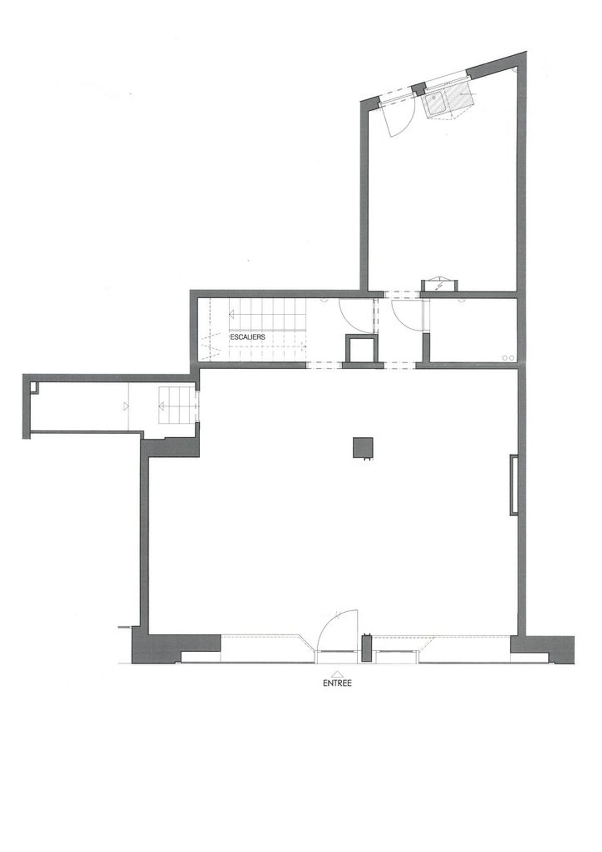 Surface commerciale avec emplacement idéal ! - 2
