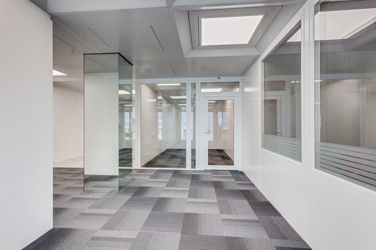 Surface commerciale de 450 m2 au coeur du World Trade Center II - 3
