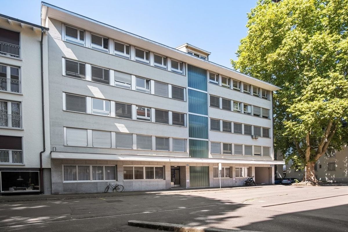 Attraktive Gewerberäumlichkeiten im Seefeld - 0