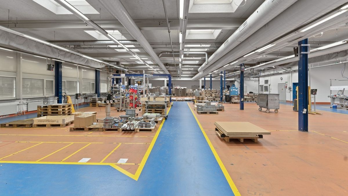 Alle Möglichkeiten für Sie - Lager- und Produktionsfläche im UG - 1