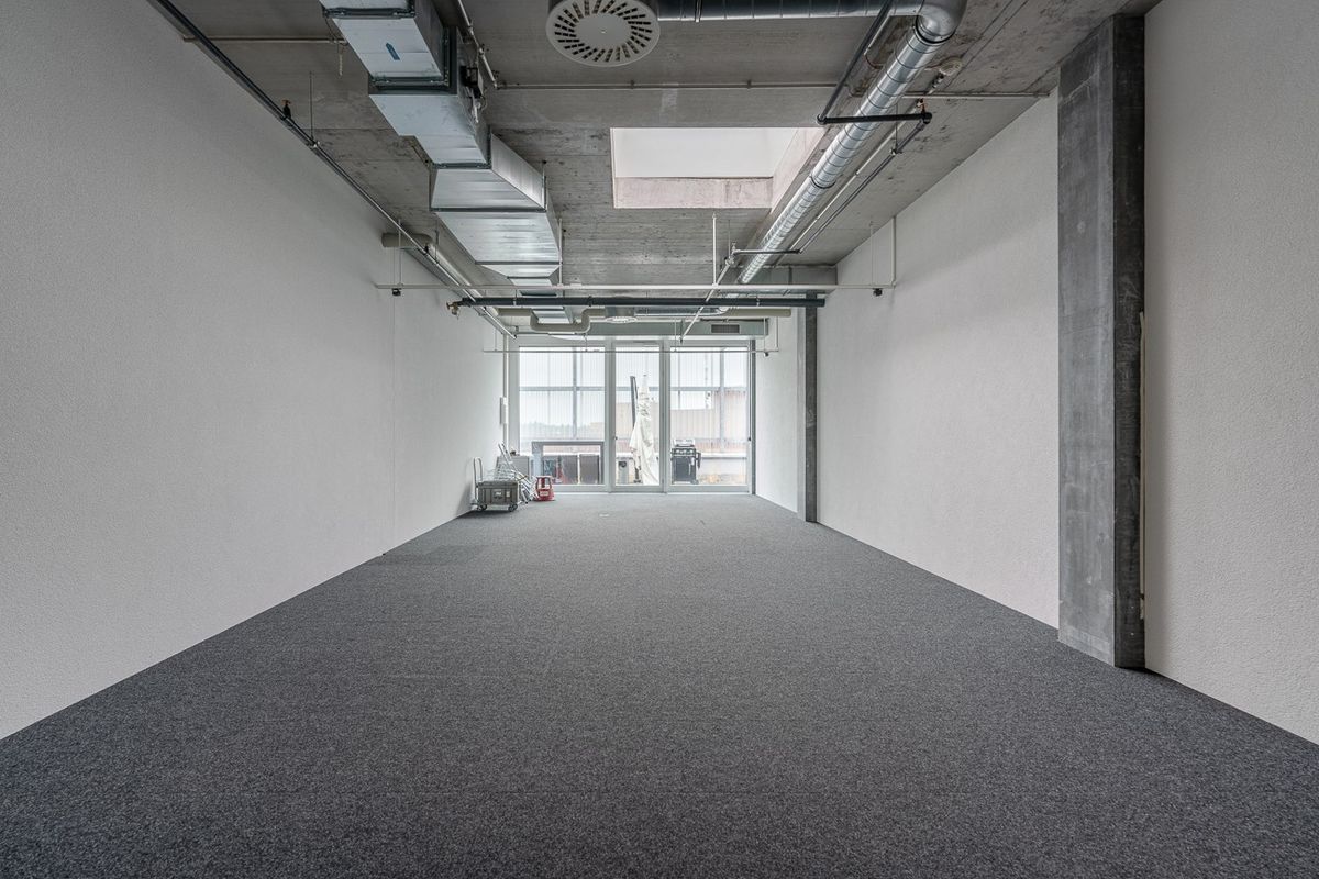 Büro mit eigenem Terrassenzugang - 1