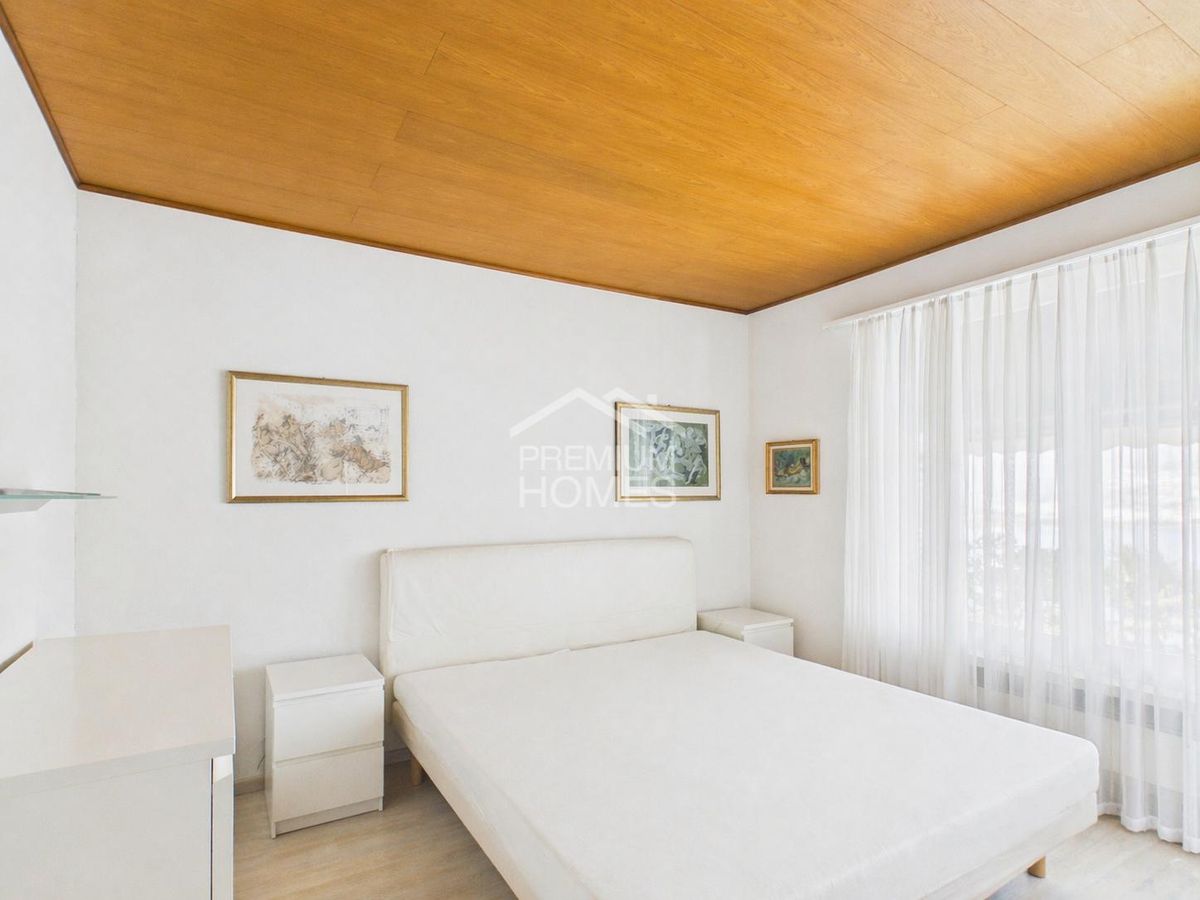 The Lake view of your dreams, here, waiting on you - 10