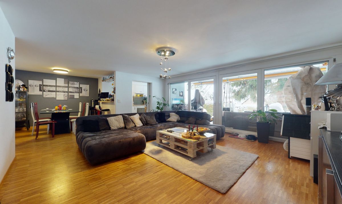 EXCLUSIVITY - Lot of 3 buildings (yield properties) - 23 flats - 9