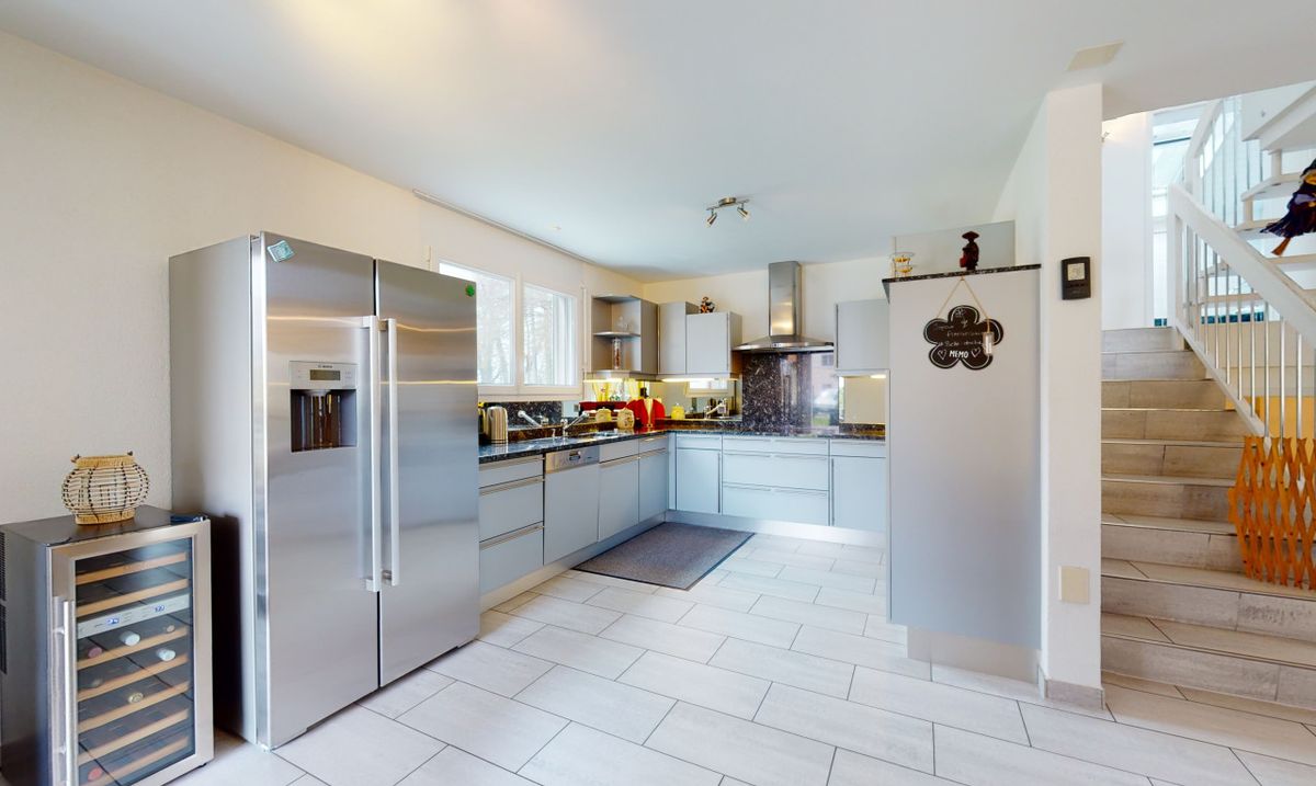 Magnificent 6.5 room villa with separate flat - 6