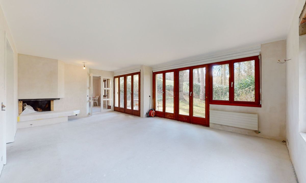 Spacious 6.5-room duplex apartment with a stunning garden area - 4