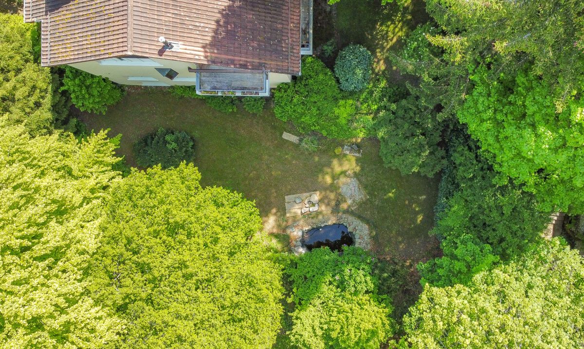 Spacious 6.5-room duplex apartment with a stunning garden area - 11