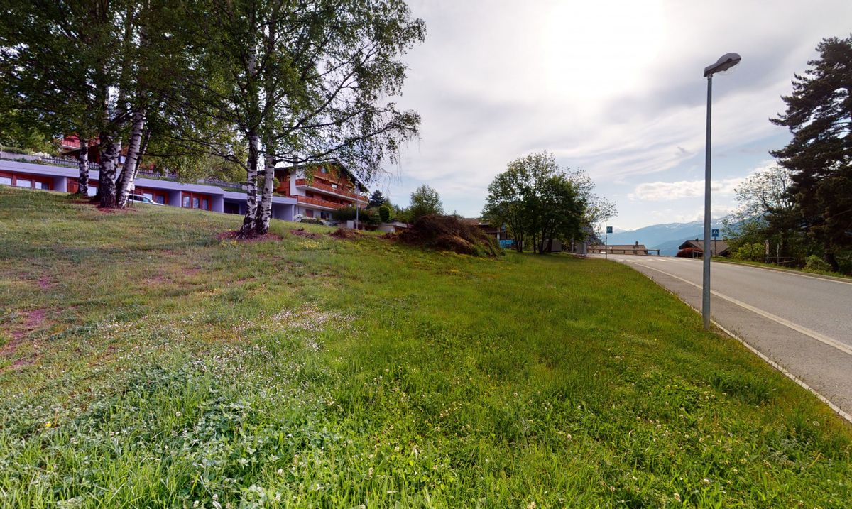 Land in the centre of Ovronnaz with good development potential - 10