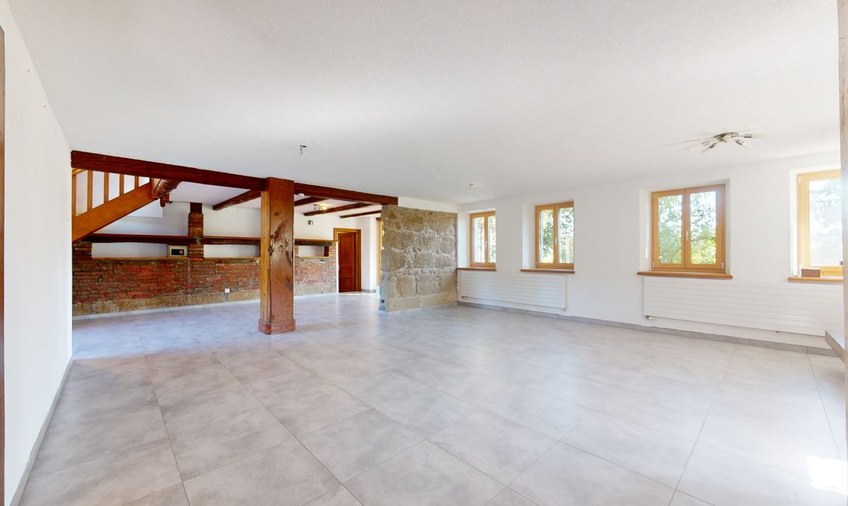 Appartement avec jardin in à Surpierre - 4