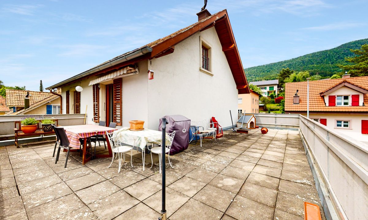 Investment property | 13 garages | and Building land ! - 10