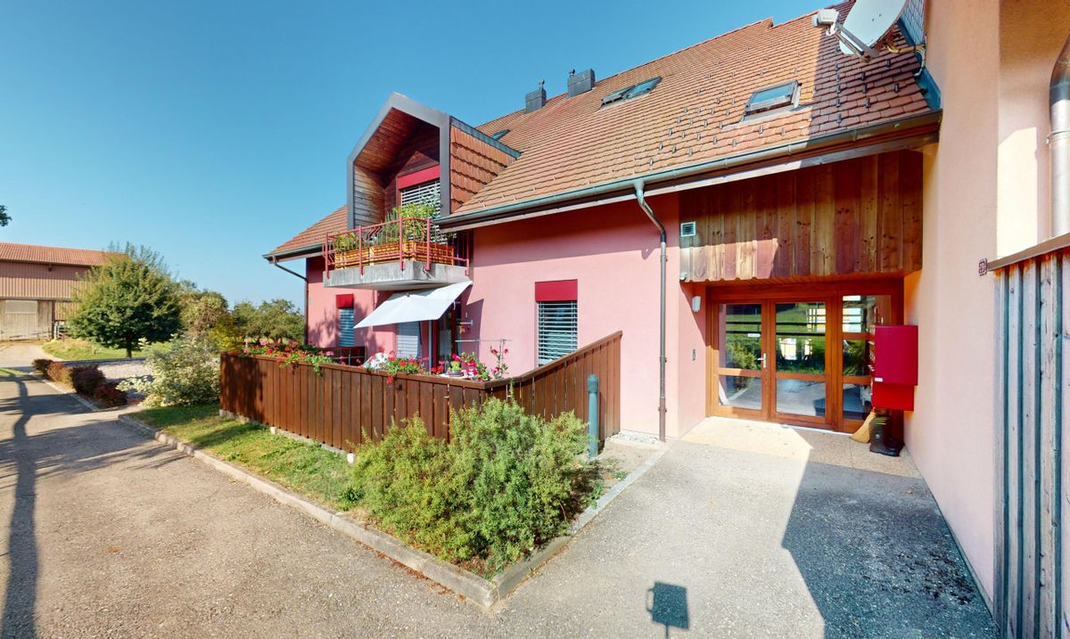 A bright duplex in a well-kept family-owned condominium - 6