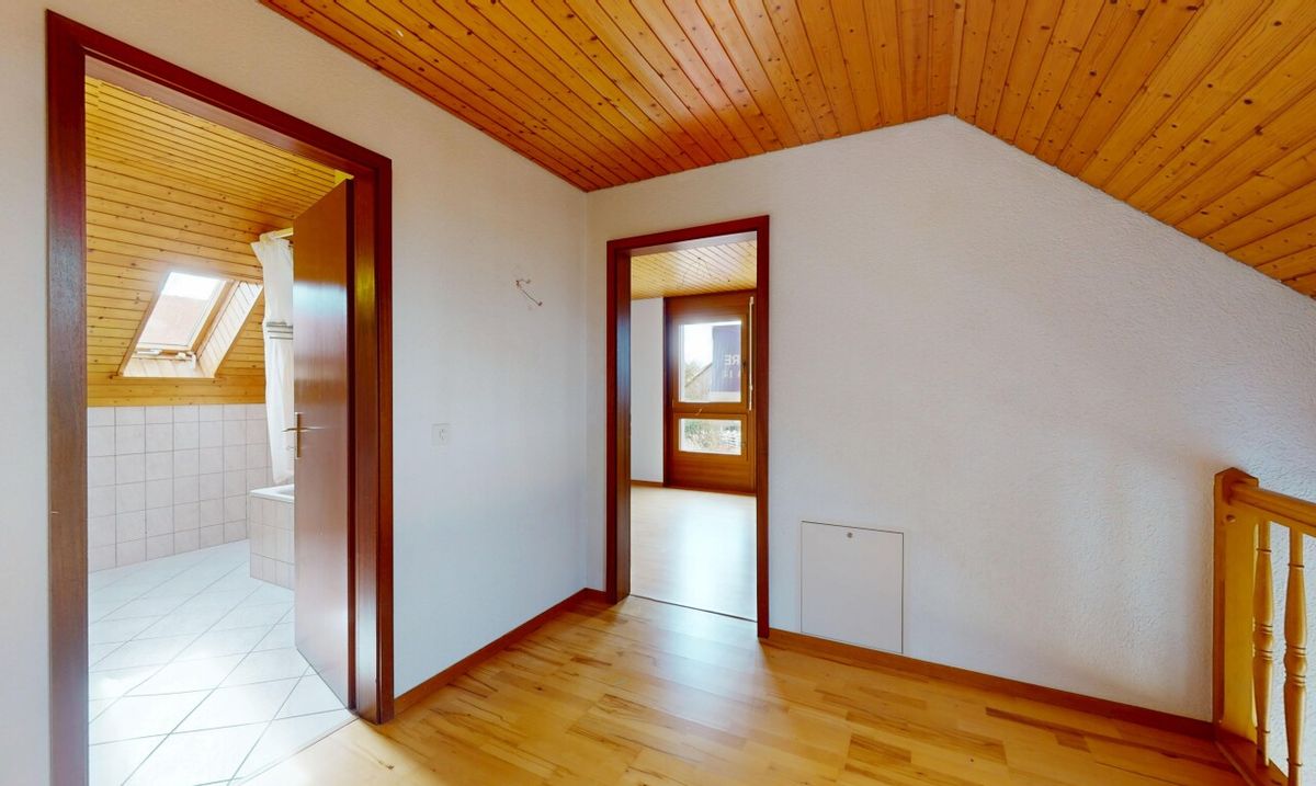A bright duplex in a well-kept family-owned condominium - 10
