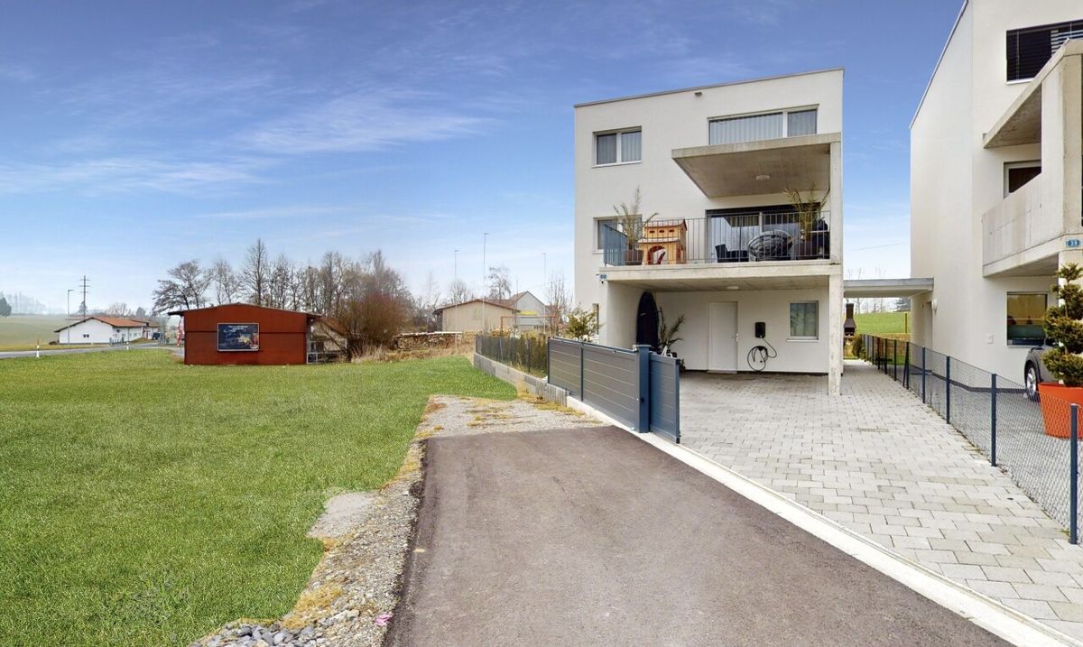 Detached villa with garden 2 minutes from Romont! - 10