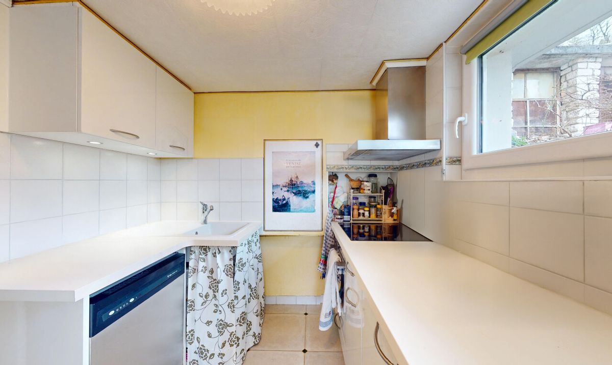 Beautiful detached house with large garden and unobstructed views - 4