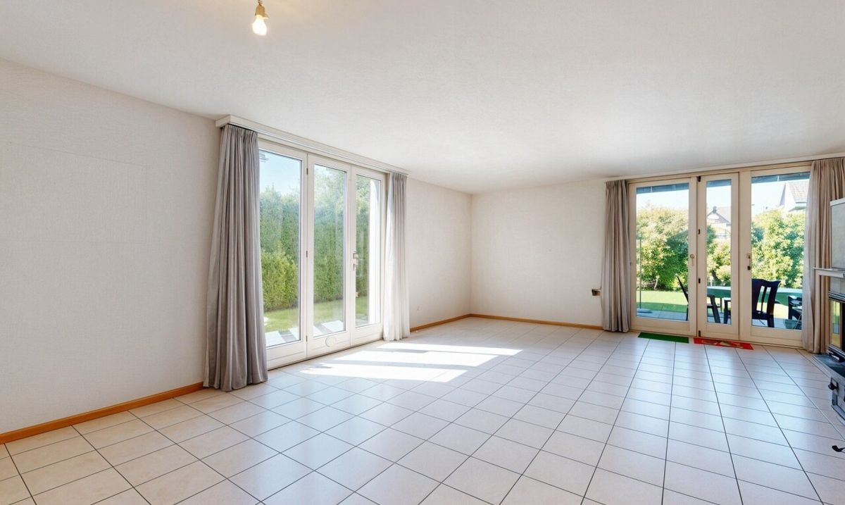 Einfamilienhaus in Schönenbuch - 4