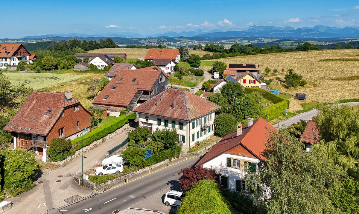 Two Duplexes in a Historic Village Building - 11