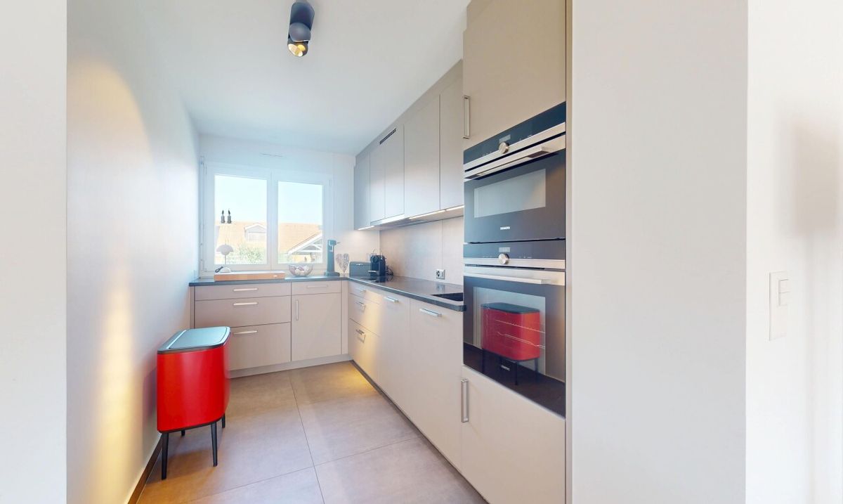 Bright, Renovated Top-Floor Duplex with Character - 3