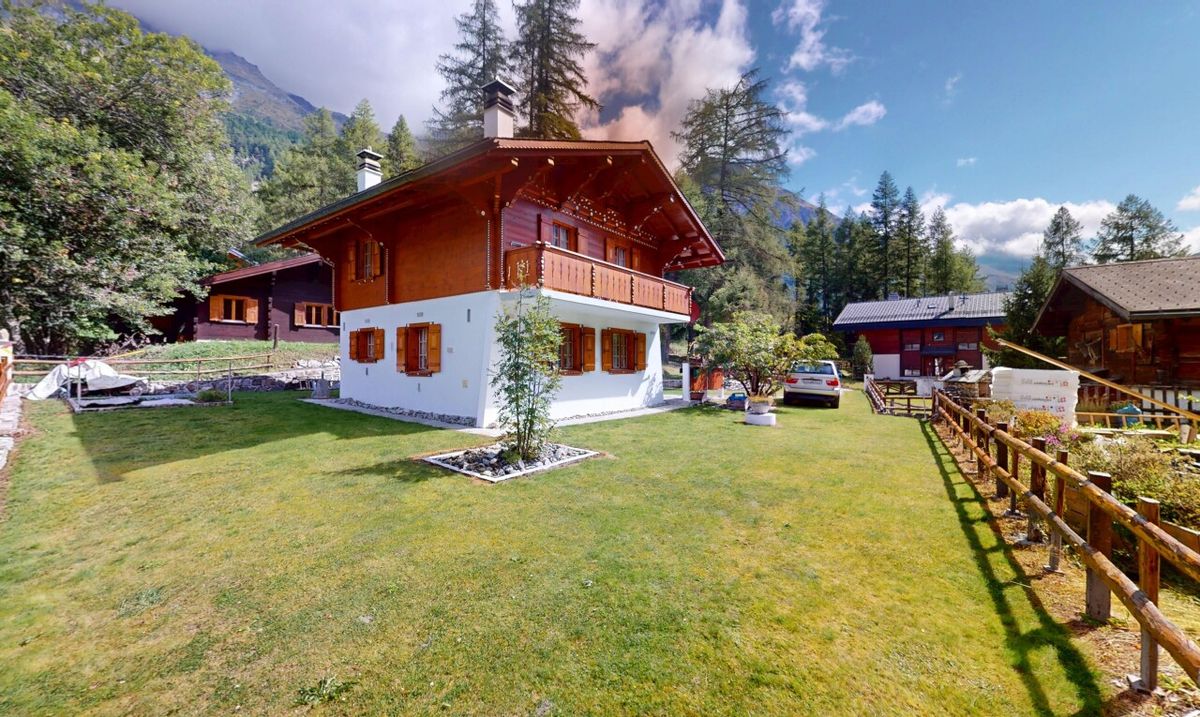 Superb chalet in Zinal – alpine charm and modern comfort - 1