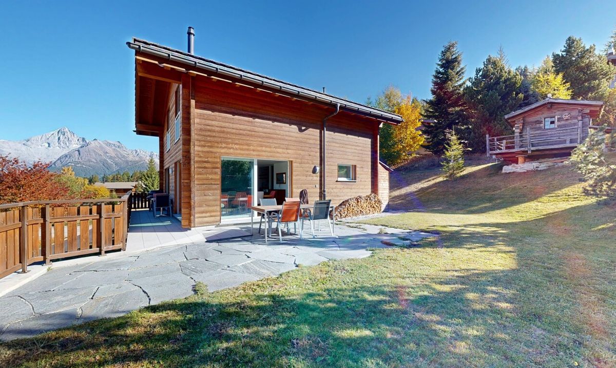 Exceptional Chalet with Panoramic View in Bürchen - 2