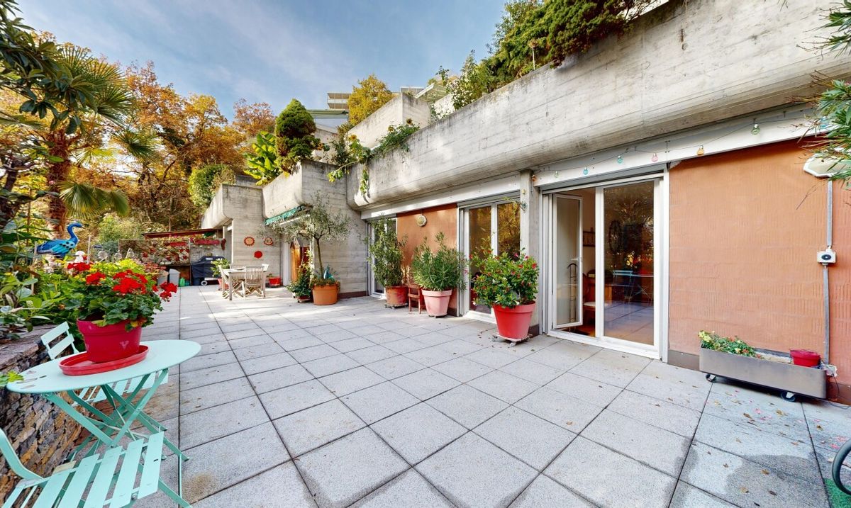 Ground-floor apartment with large 80 m² terrace in Sion - 2