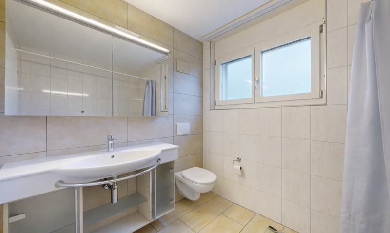 Spacious 5.5-room apartment in Schlieren - 5