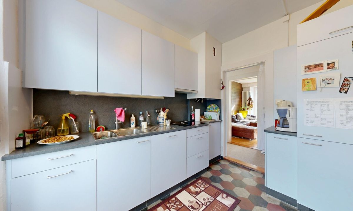 6-unit apartment building – High return, ready to operate - 6