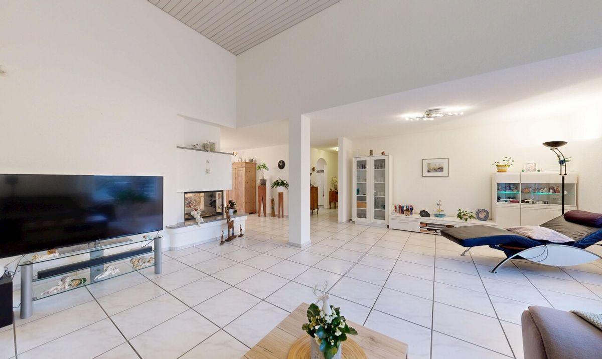 Terrassenwohnung in Anglikon - 0