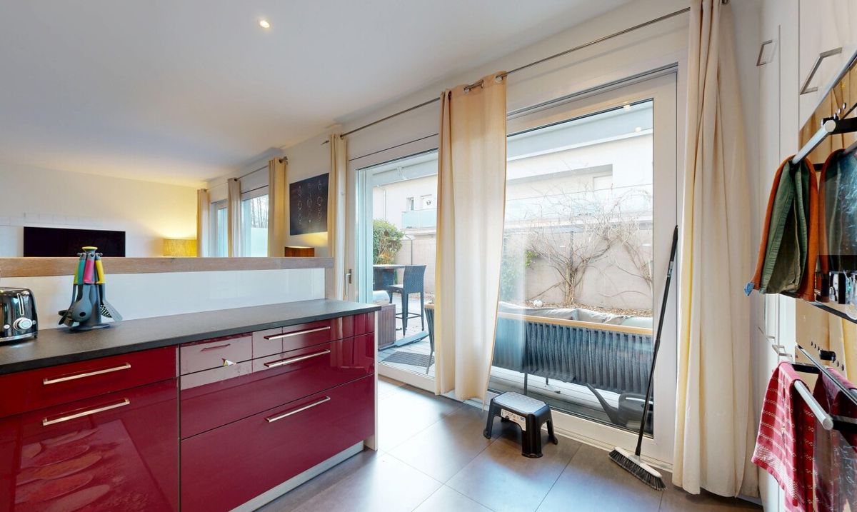Bright triplex villa with high-end finishes - 6