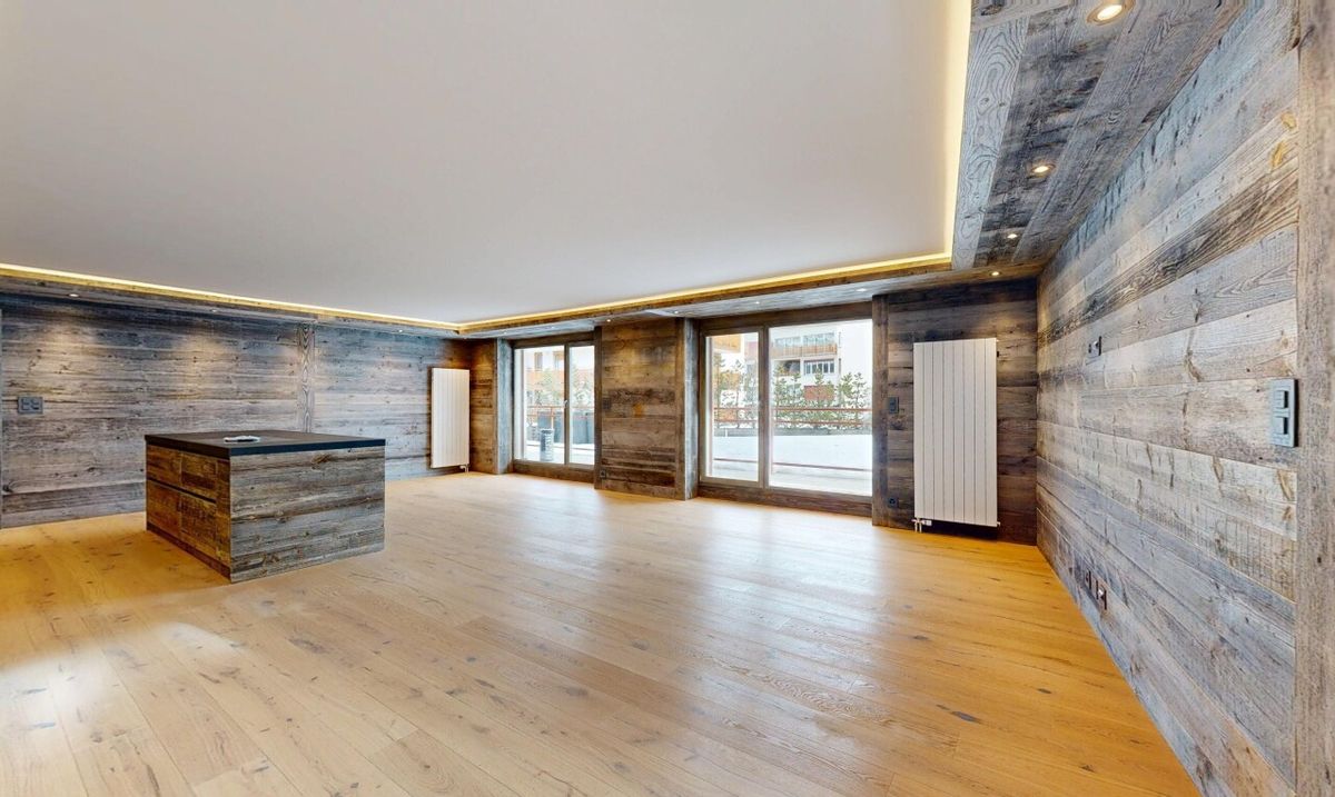 Rare opportunity Exceptional apartment in the centre of Crans-Montana - 4