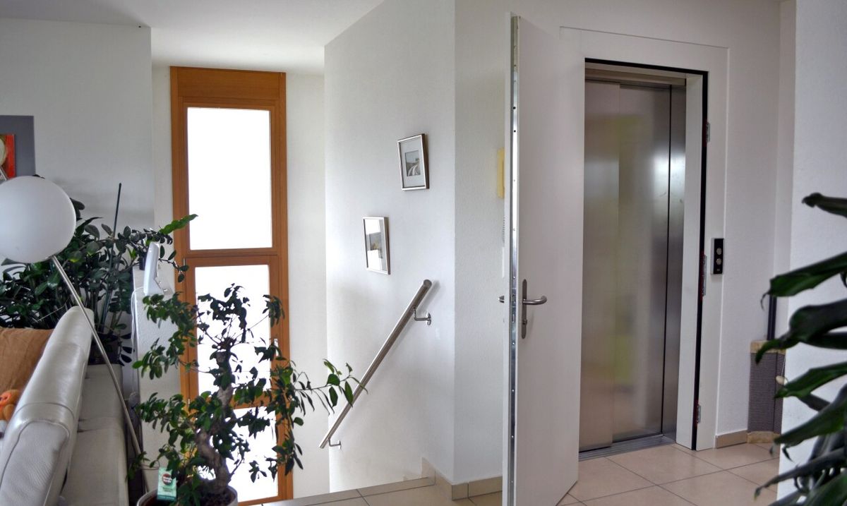Attique in à Romont FR - 8