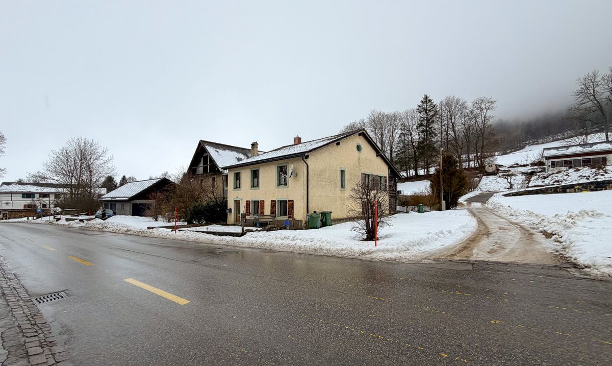 Family Home – 150 m² with Garden and South-East Exposure - 1