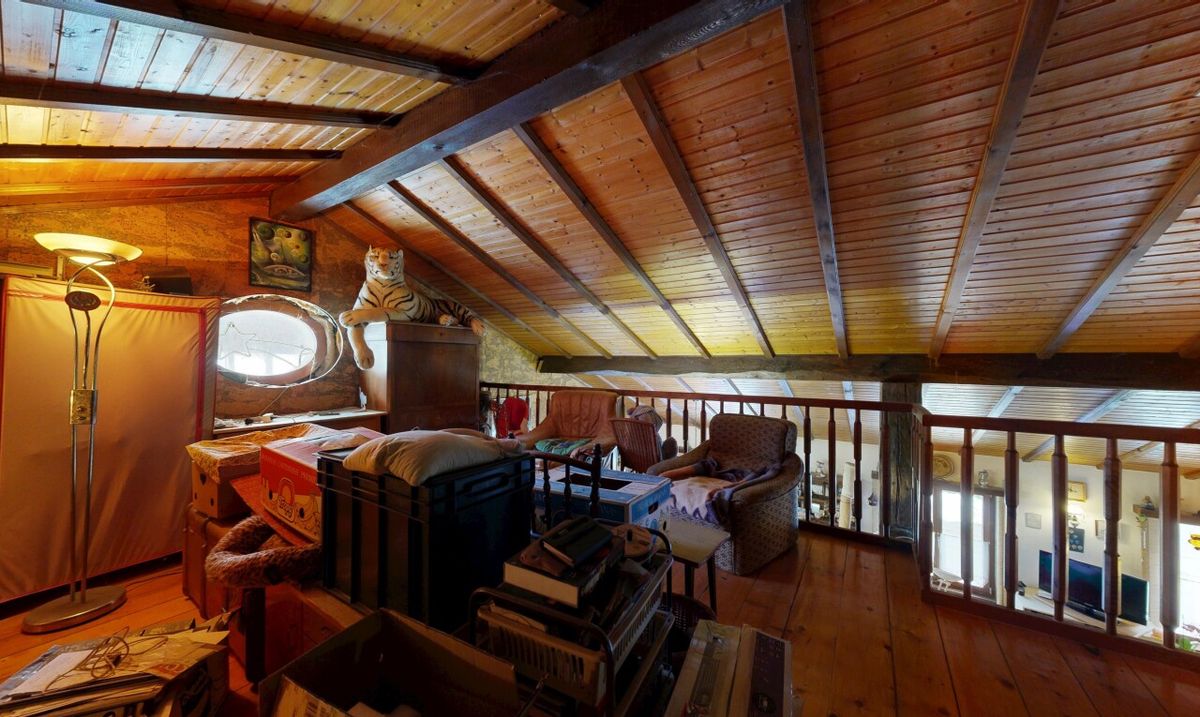 Family Home – 150 m² with Garden and South-East Exposure - 6