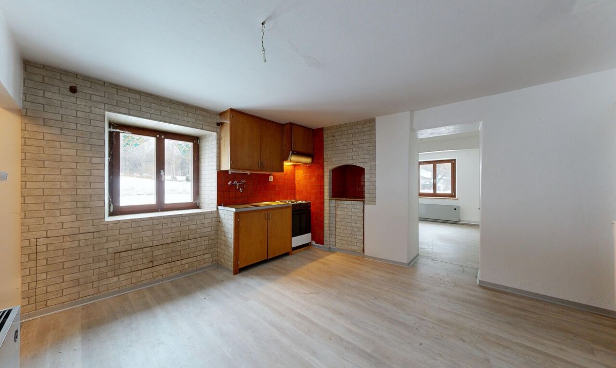 Family Home – 150 m² with Garden and South-East Exposure - 9