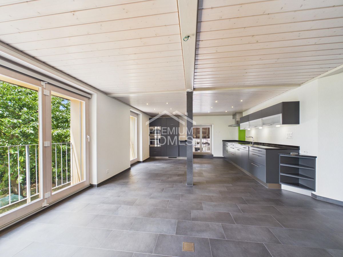 Modernes Zuhause mit viel Raum und Komfort - 2