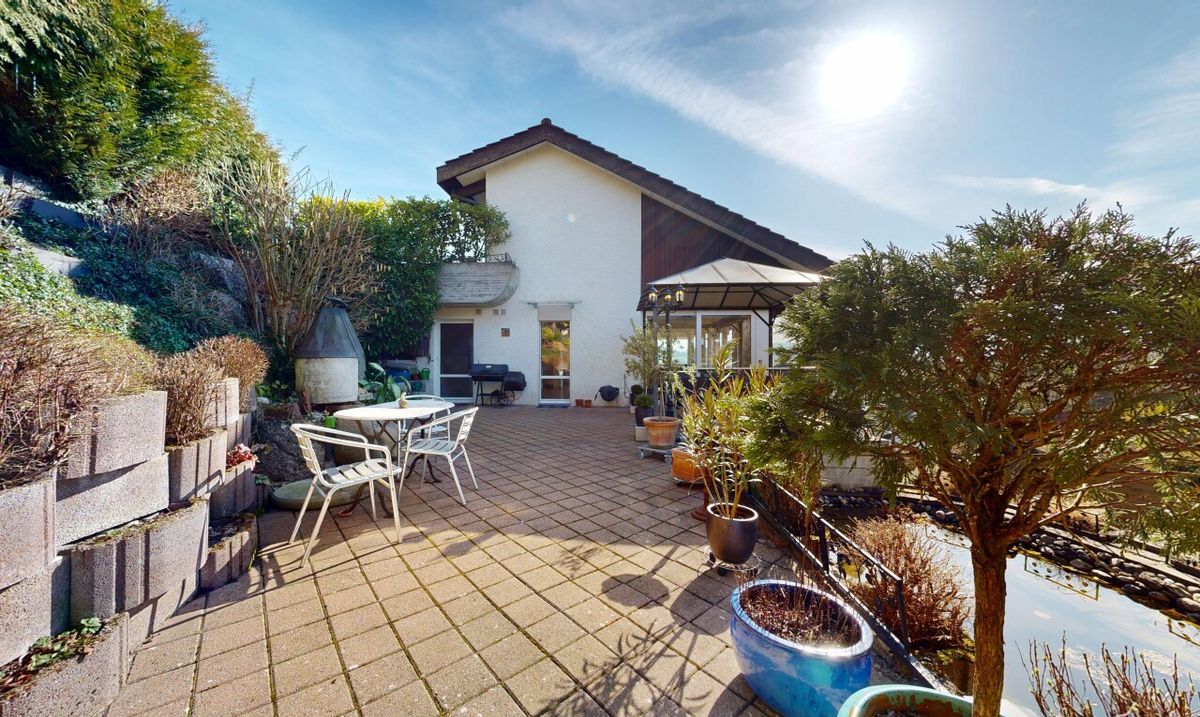 Einfamilienhaus mit Einliegerwohnung in Otelfingen - 0