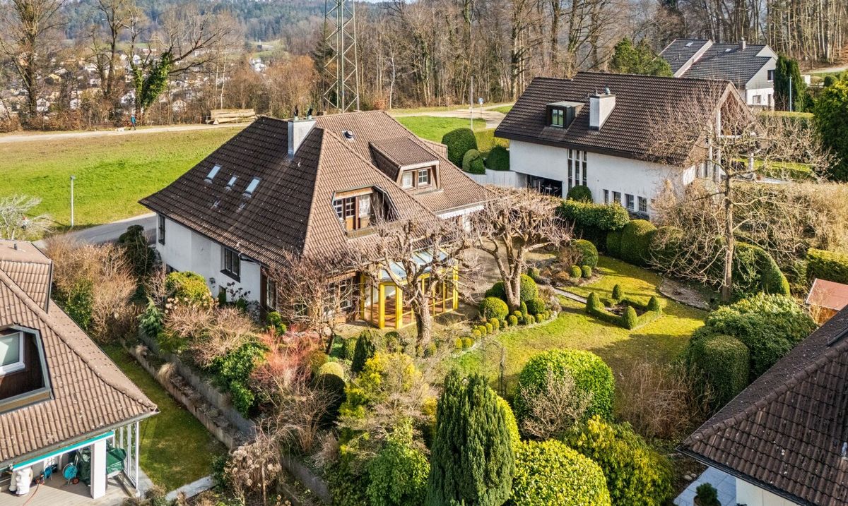 Einfamilienhaus in Langnau am Albis - 1